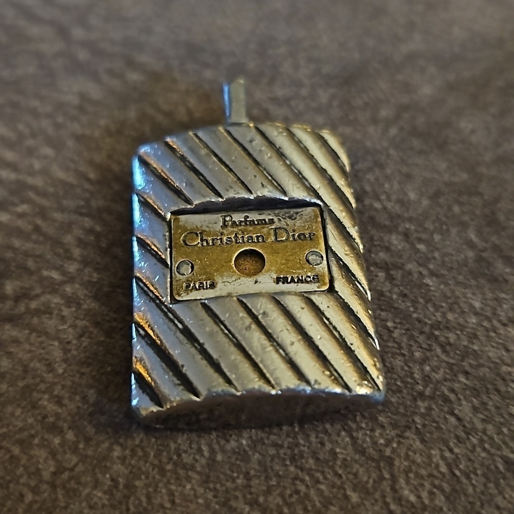 VTG Christian Dior Rare Silver Plated Perfume Bottle Lock Unisex Pendant - Picture 2 of 6